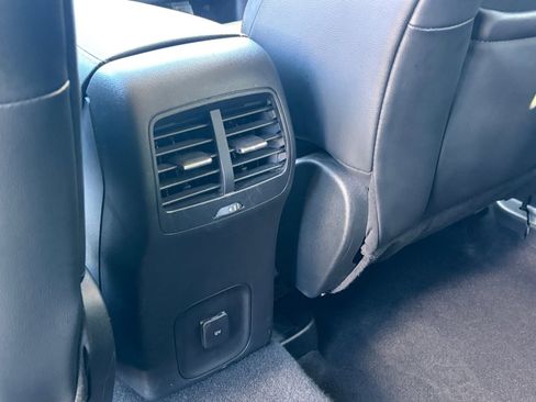 Used 2020 Ford Escape SEL image 26