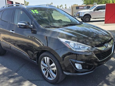Used 2015 Hyundai Tucson Limited w/ Option Group 03 FWD image 3