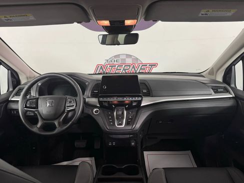 Used 2025 Honda Odyssey EX-L image 11