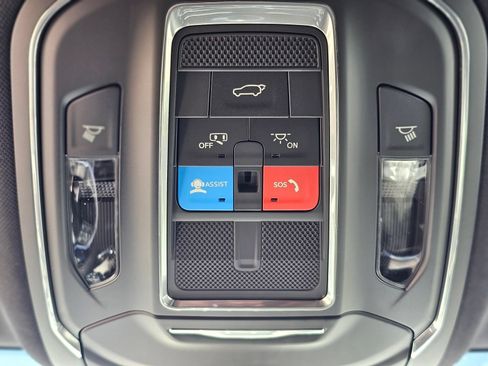 New 2026 Jeep Grand Cherokee L 2WD image 17