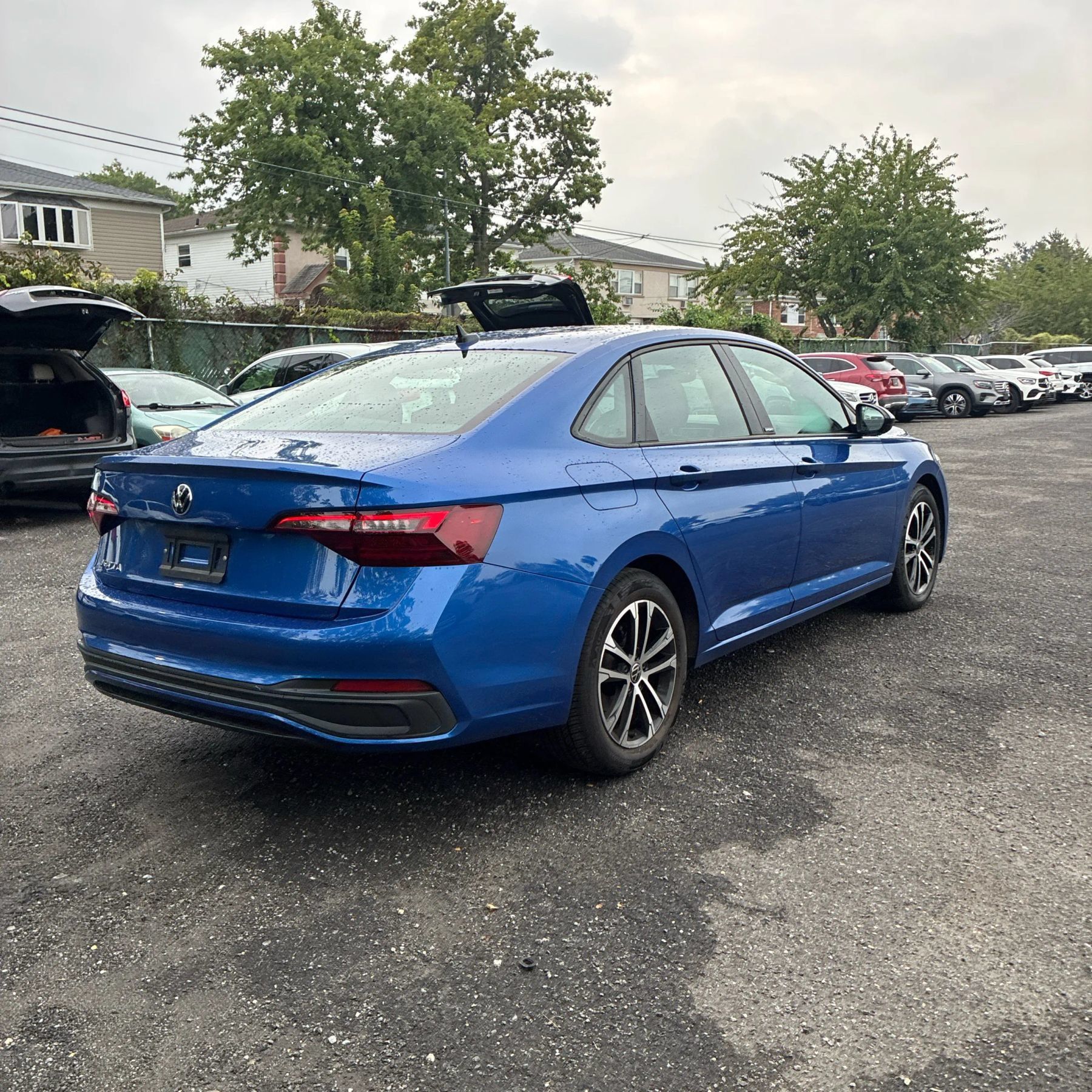 Used 2023 Volkswagen Jetta Sport w/ IQ.Drive Package FWD image 3