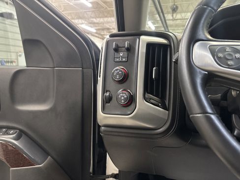 Used 2015 GMC Sierra 1500 SLE w/ Carbon-22 Edition image 16