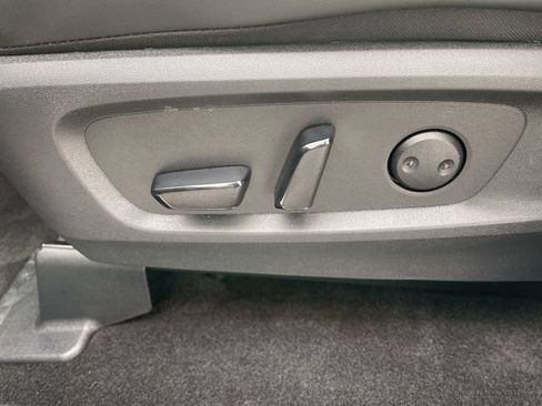 Used 2026 Nissan Pathfinder Rock Creek AWD/4WD image 12