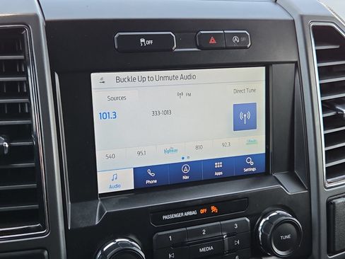Used 2019 Ford F150 XLT w/ Equipment Group 302A Luxury AWD/4WD image 19
