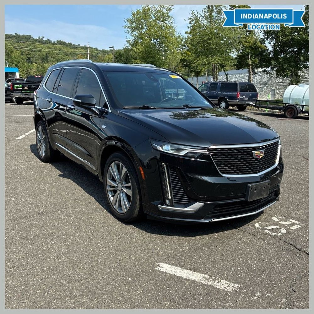 Used 2020 Cadillac XT6 Premium Luxury AWD/4WD image 1