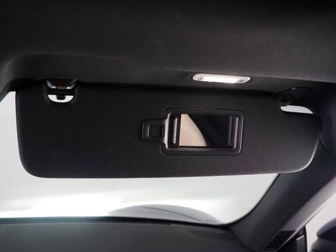 Used 2022 Porsche Taycan image 71