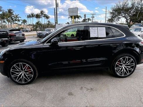 Used 2023 Porsche Macan S image 30