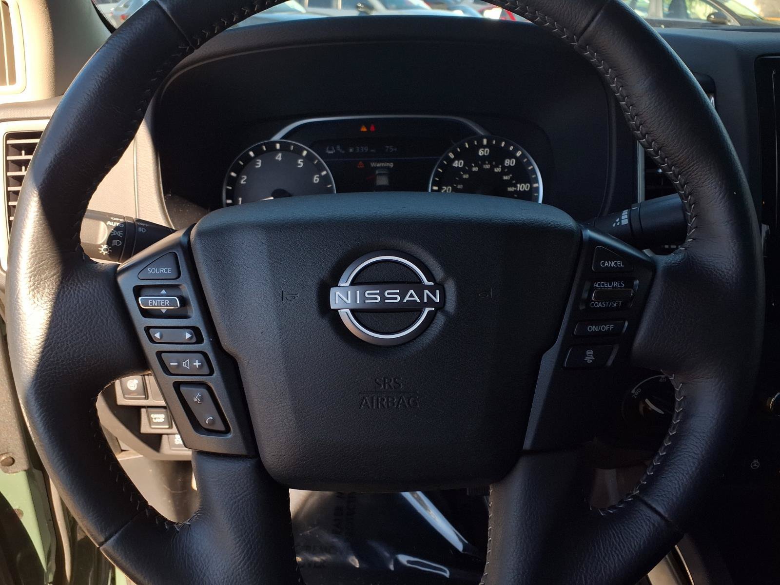 Used 2022 Nissan Frontier SV AWD/4WD image 14