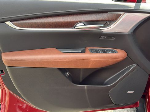 New 2025 Cadillac XT5 Premium Luxury w/ Technology Package image 10