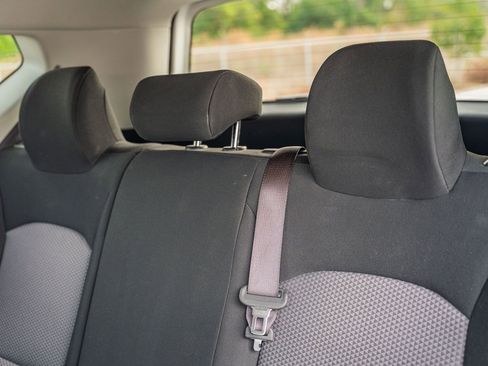 Used 2023 Kia Soul LX w/ LX Technology Package image 20