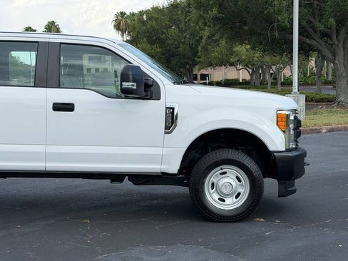 Used 2017 Ford F250 XL w/ Power Equipment Group AWD/4WD image 26