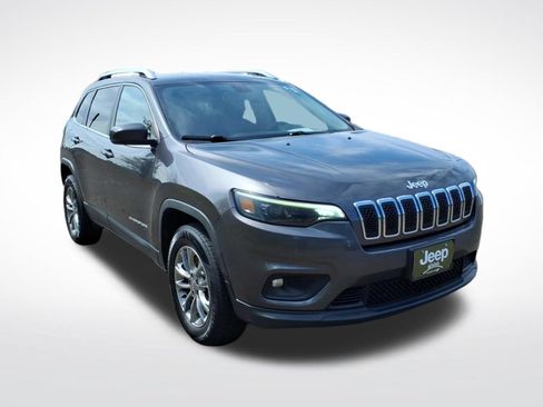 Used 2020 Jeep Cherokee Latitude Plus w/ Cold Weather Group AWD/4WD image 9