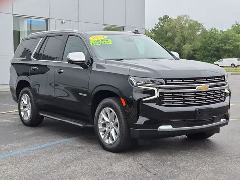 Used 2023 Chevrolet Tahoe Premier w/ Premium Package 2 AWD/4WD image 2