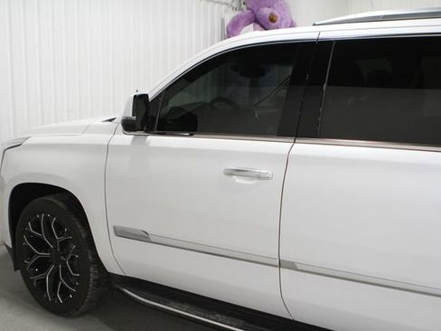 Used 2018 Cadillac Escalade ESV Luxury AWD/4WD image 31