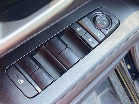 Used 2024 Toyota Tacoma TRD Sport image 15