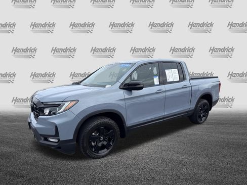 Certified 2025 Honda Ridgeline Black Edition image 5
