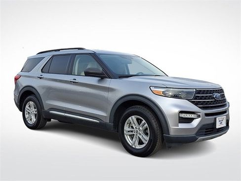 Certified 2021 Ford Explorer XLT w/ Equipment Group 202A image 1