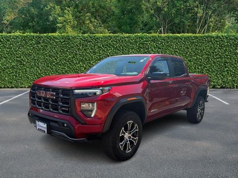 Used 2023 GMC Canyon AT4 w/ AT4 Premium Package AWD/4WD image 8