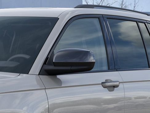 New 2025 Jeep Grand Cherokee Altitude image 32