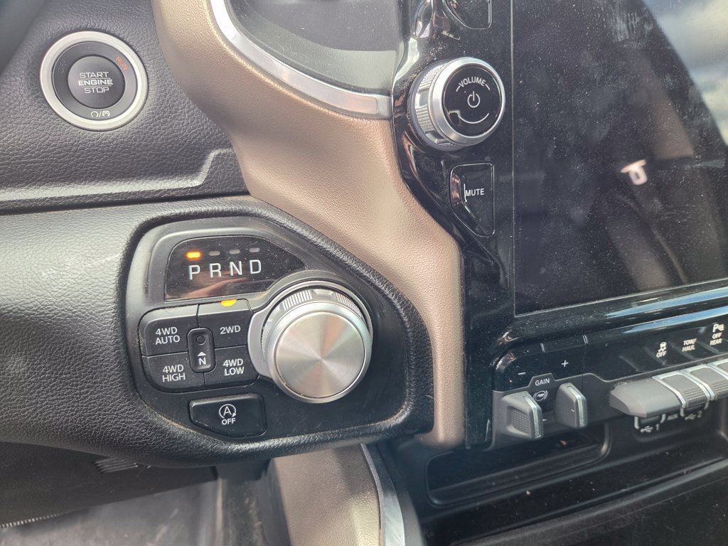 Used 2020 RAM 1500 Laramie AWD/4WD image 19