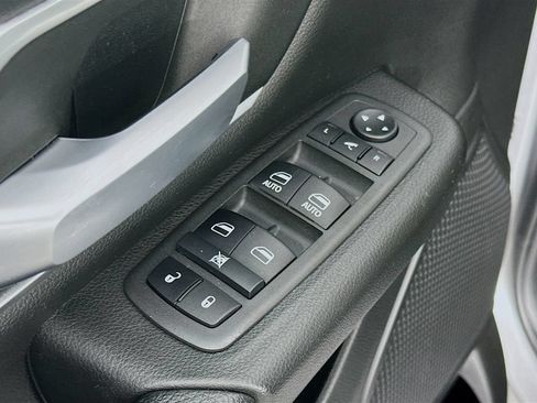 Used 2022 RAM 1500 Big Horn AWD/4WD image 24