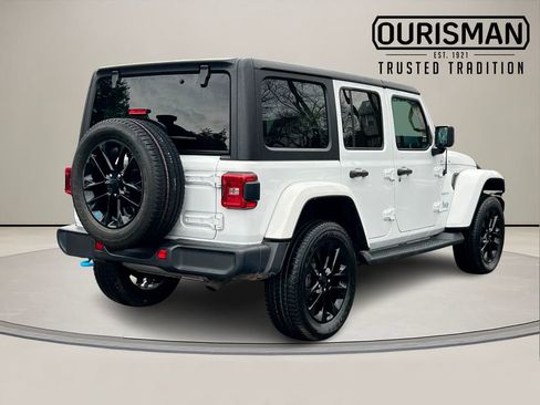 Used 2023 Jeep Wrangler Unlimited Sahara w/ Cold Weather Group image 5