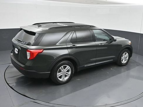 Used 2022 Ford Explorer XLT RWD image 44