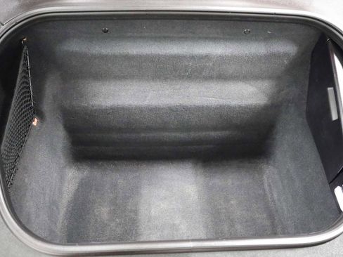 Certified 2022 Porsche 911 Carrera RWD image 39