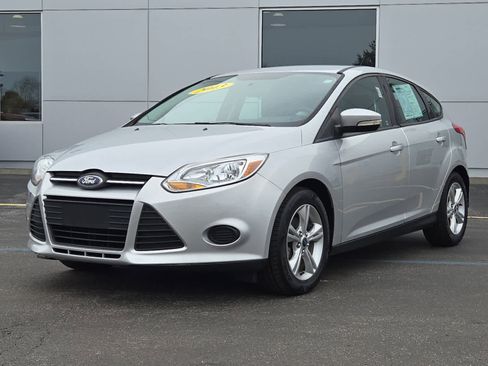 Used 2013 Ford Focus SE image 1