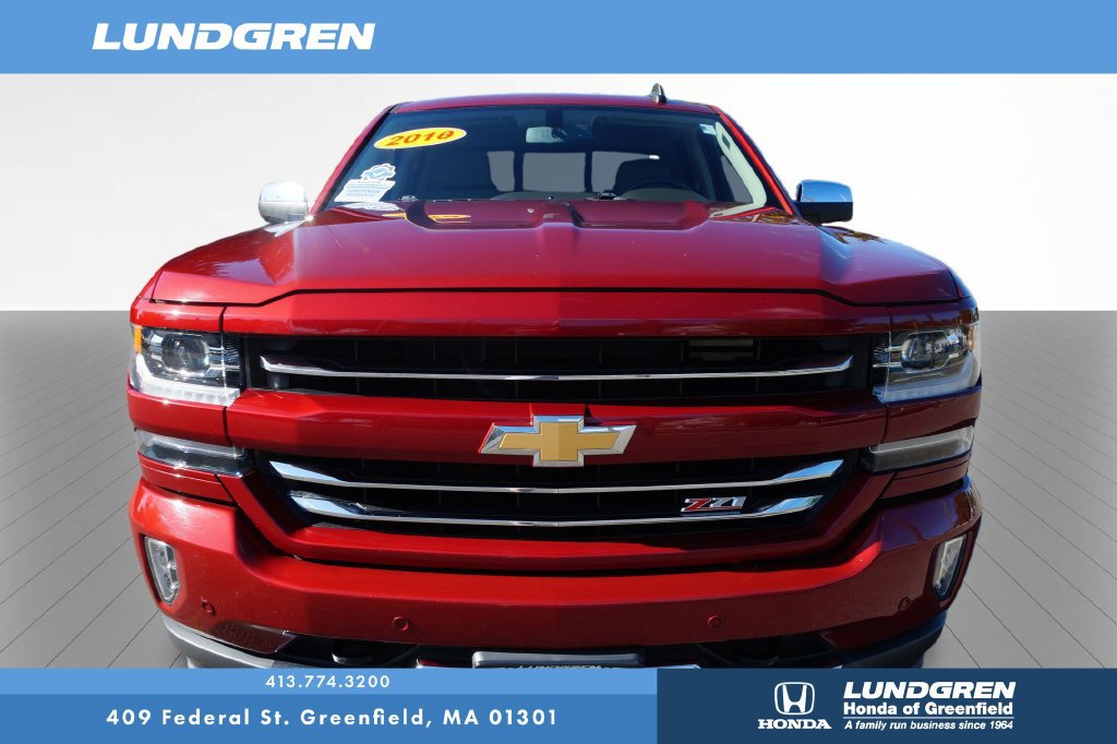 Used 2018 Chevrolet Silverado 1500 LTZ Z71 w/ LTZ Plus Package AWD/4WD image 32