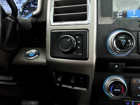 Used 2018 Ford F450 King Ranch w/ King Ranch Ultimate Package AWD/4WD image 7