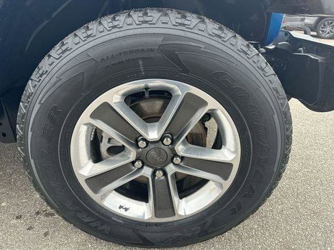 Certified 2022 Jeep Wrangler Unlimited Sahara w/ Cold Weather Group image 12