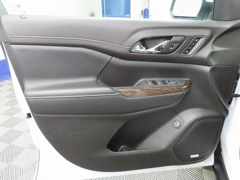 Used 2020 GMC Acadia Denali image 54