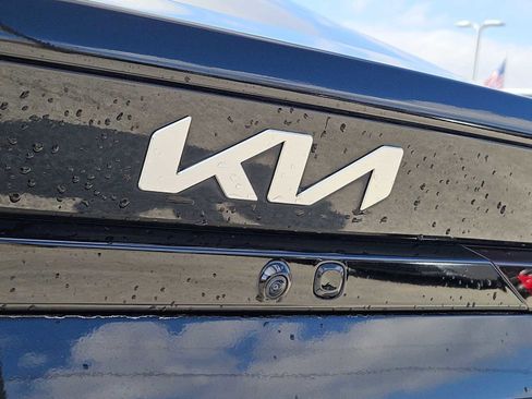 Certified 2025 Kia K4 LXS image 11