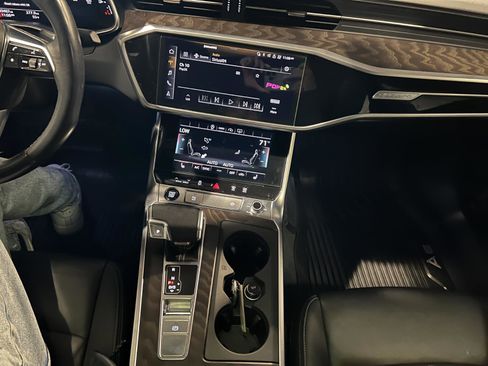 Used 2022 Audi A6 Premium Plus w/ Premium Plus Package image 16