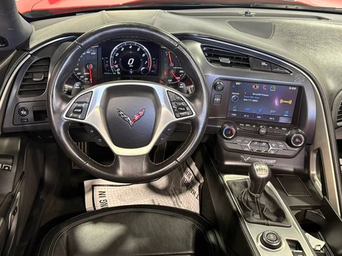 Used 2014 Chevrolet Corvette Stingray Convertible RWD image 27