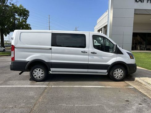 Used 2024 Ford Transit 250 Low Roof w/ Exterior Upgrade Package RWD image 2