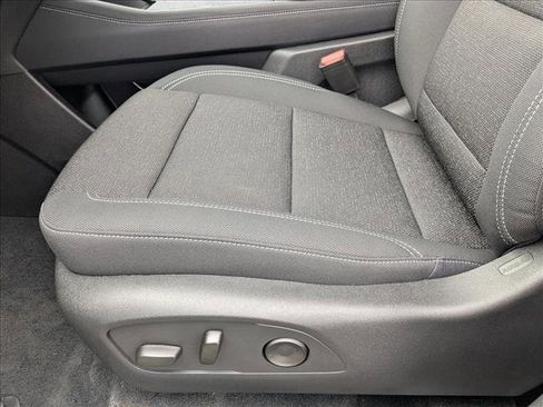 New 2026 Chevrolet Traverse LT w/ Midnight/Sport Edition image 4