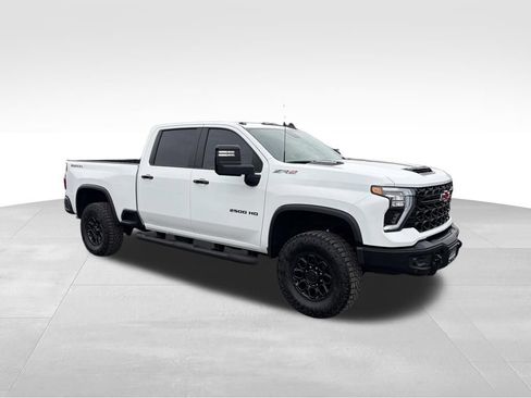 Used 2026 Chevrolet Silverado 2500 ZR2 w/ ZR2 Bison Edition AWD/4WD image 28