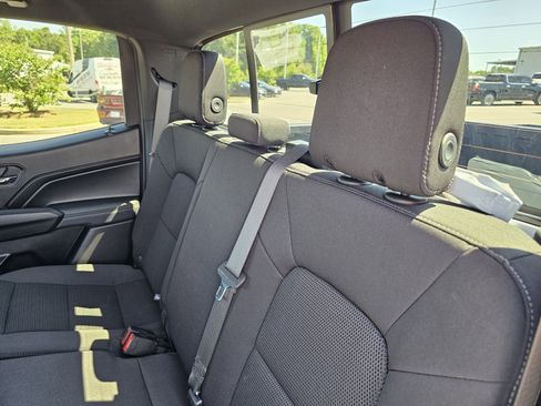 Used 2025 GMC Canyon Elevation w/ Technology Package RWD image 32