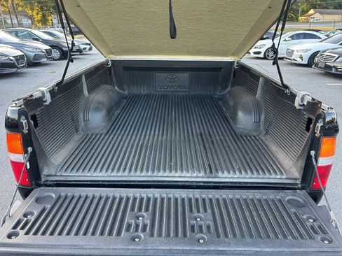 Used 1998 Toyota Tacoma PreRunner w/ Convenience Pkg RWD image 18