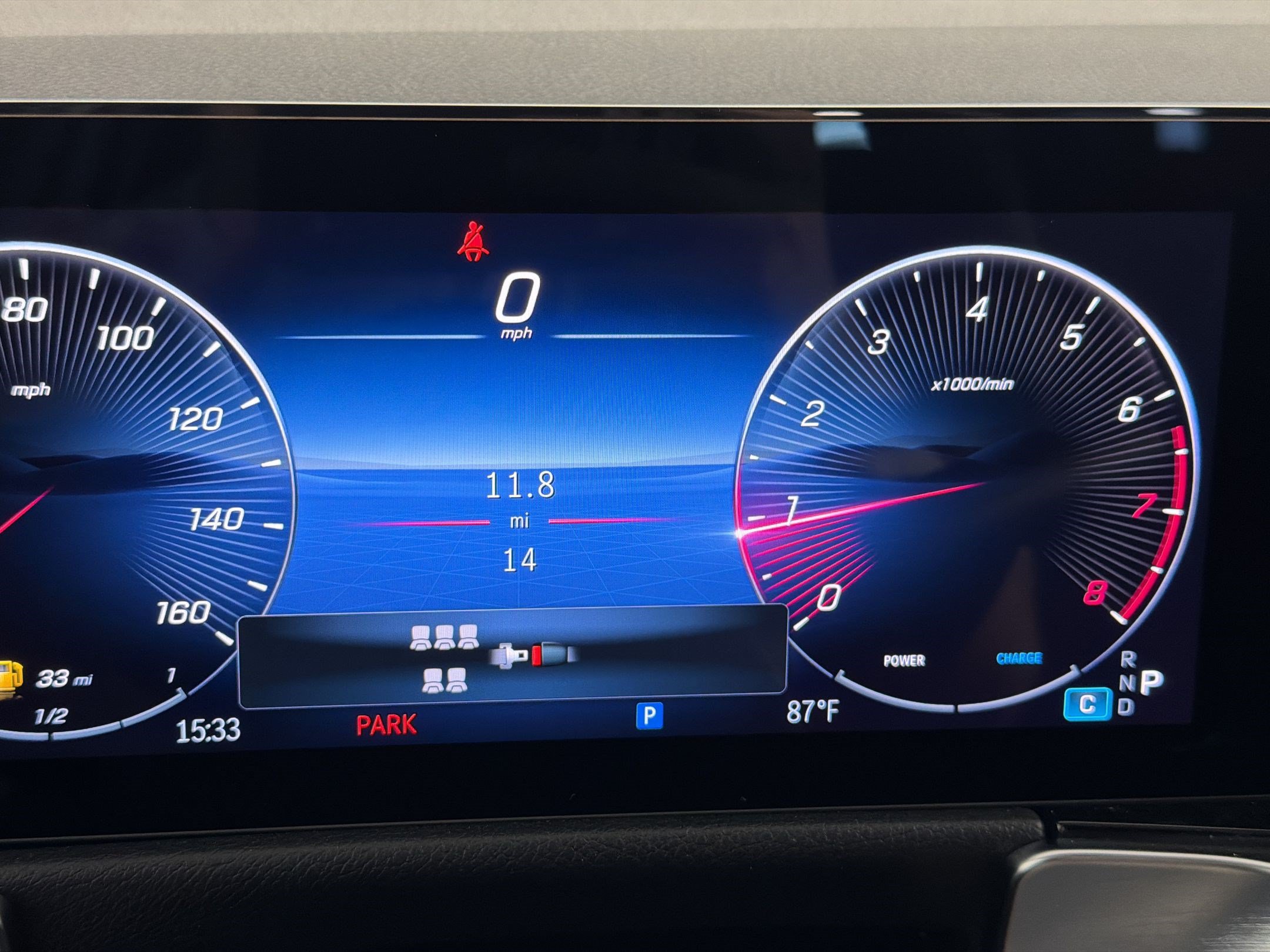 Used 2026 Mercedes-Benz GLB 250 4MATIC image 21