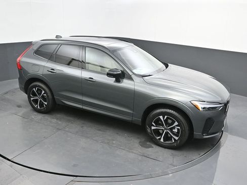 New 2026 Volvo XC60 B5 Core AWD/4WD image 29