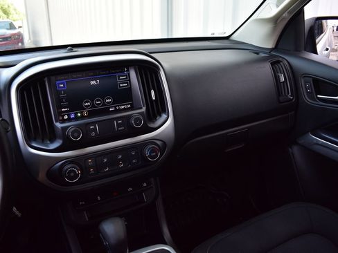 Used 2022 Chevrolet Colorado LT w/ Fleet Safety Package AWD/4WD image 24