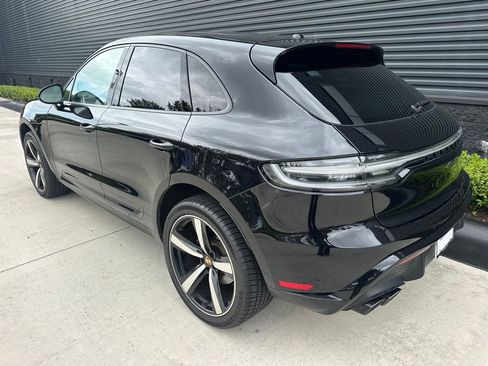 Certified 2023 Porsche Macan AWD/4WD image 3