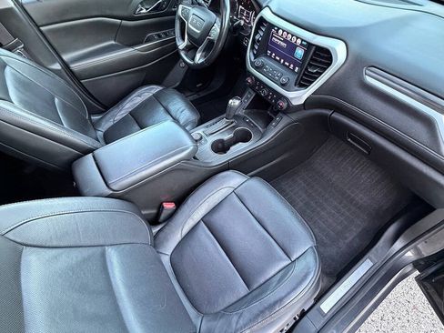 Used 2017 GMC Acadia SLT w/ LPO, Floor Liner Package AWD/4WD image 46