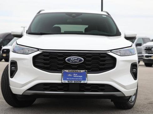 Certified 2024 Ford Escape ST-Line Select w/ Tech Pack #1 AWD/4WD image 2