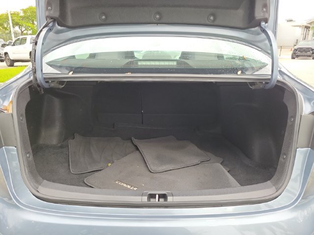 Used 2024 Toyota Corolla SE FWD image 5