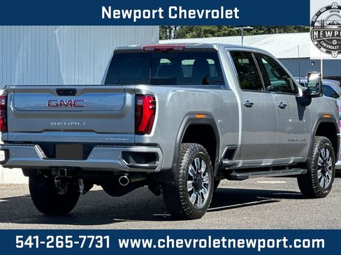 New 2026 GMC Sierra 3500 Denali w/ Technology Package image 4