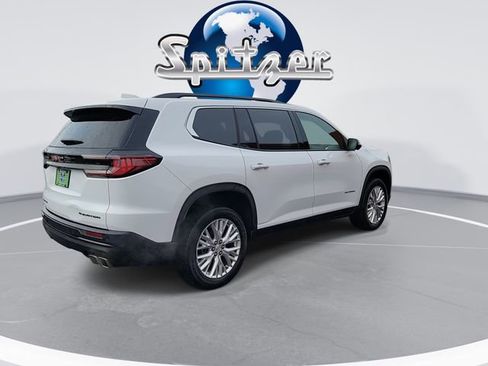 Used 2024 GMC Acadia Elevation image 8